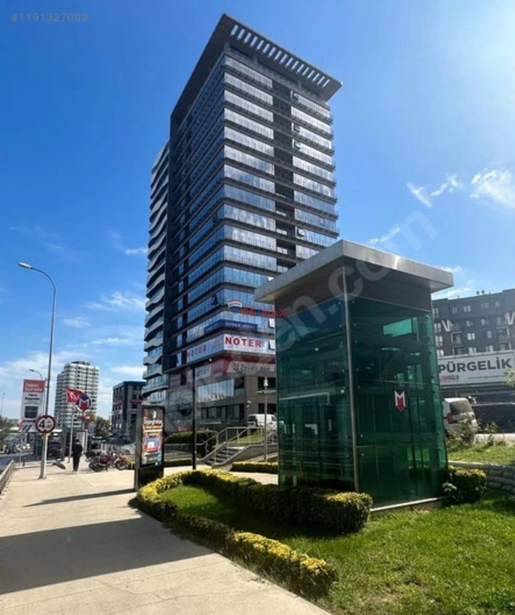 Metrowin Tower